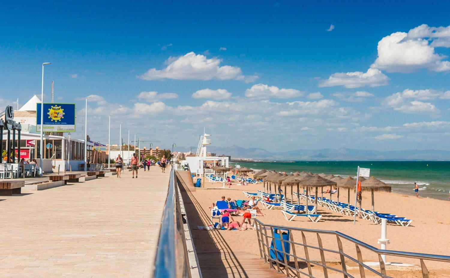 Apartamentos Soleados Cerca De La Playa La Mata Торевиеха Екстериор снимка